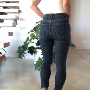 Good American Good Legs Jeans